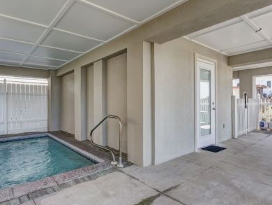 Ocean Front Miramar Luxury Home Plus Guest House