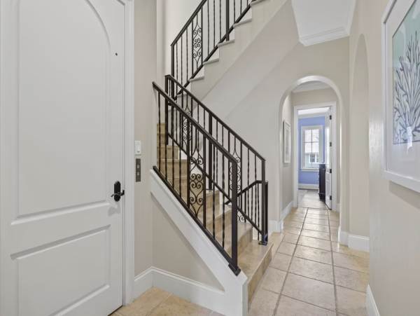 150 yards to the Beach Six Bedroom  Luxury Vacation Home in Captiva