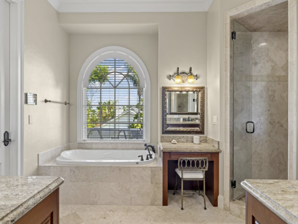 150 yards to the Beach Six Bedroom  Luxury Vacation Home in Captiva