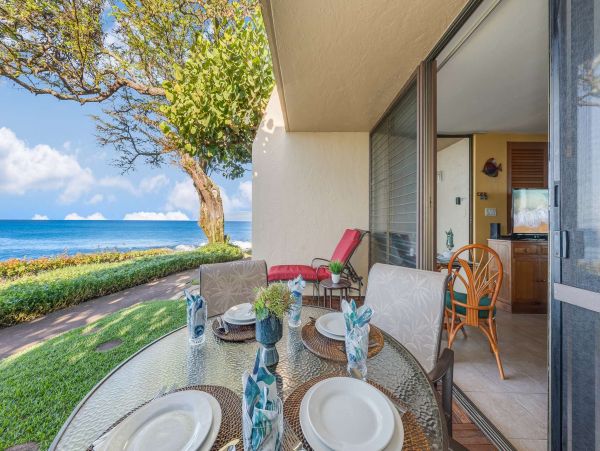 Breathtaking Views Napili Vacation Condo Sleeps Four Guests