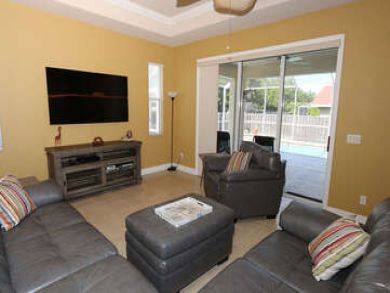 Cape Coral Vacation Rental Sleeps Six Guests