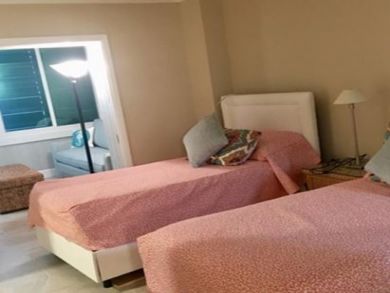 Oceanfront Marco Island Vacation Condo Sleeps Four Guests