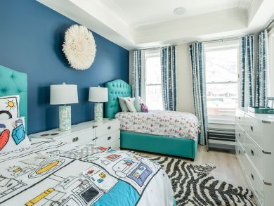 Aspen Three Bedroom Penthouse Sleeps Six Guests