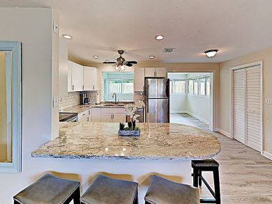 Beautiful Naples Vacation Home Sleeps Six Guests Beautiful Naples Vacation Home Sleeps Six Guests