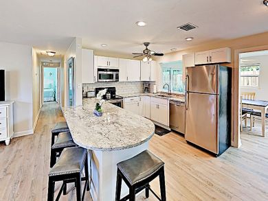 Beautiful Naples Vacation Home Sleeps Six Guests Beautiful Naples Vacation Home Sleeps Six Guests