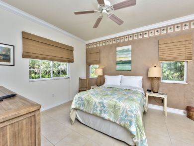 Naples Two Bedroom Vacation Condo, Gated Community