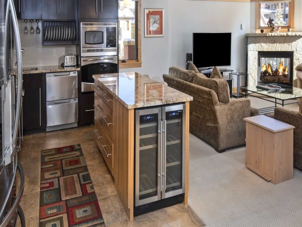 Luxury Vail Vacation Condo 3 Bedrooms Sleep 6 Ski In Ski Out