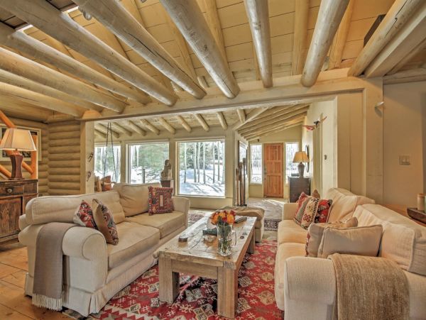 Snowmass Village Three Bedroom Home with Private Hot Tub