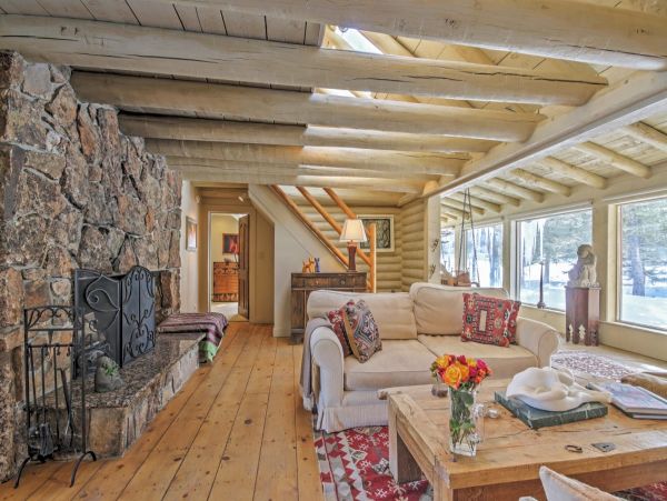 Snowmass Village Three Bedroom Home with Private Hot Tub