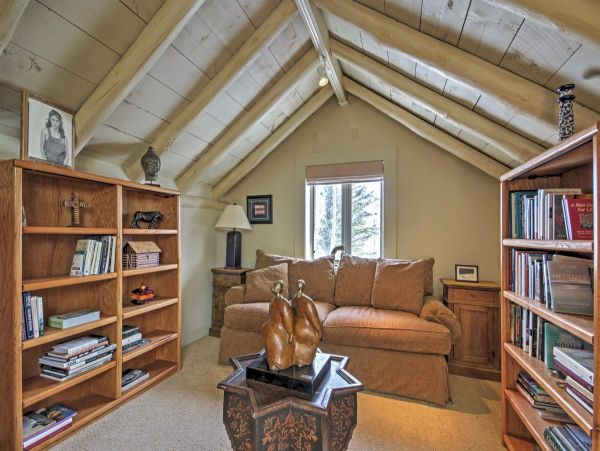 Snowmass Village Three Bedroom Home with Private Hot Tub