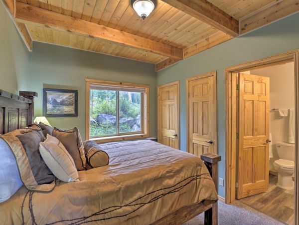 Luxury  Breckenridge Vacation Home Plus Loft Sleeps 12