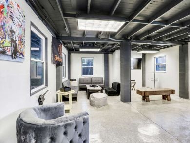 Fort Myers Vacation Home Sleeps Six Guests