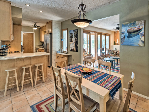 Walk to Beach Three Bedroom Pool Home in Siesta Key