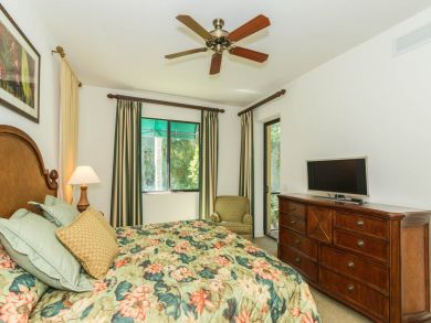 Naples Two Bedroom Vacation Condo