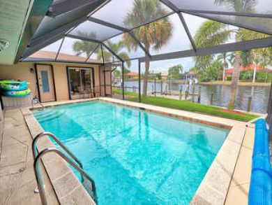 Cape Coral Vacation Rental Home Four Bedrooms