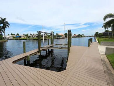 Cape Coral Vacation Rental Home Four Bedrooms