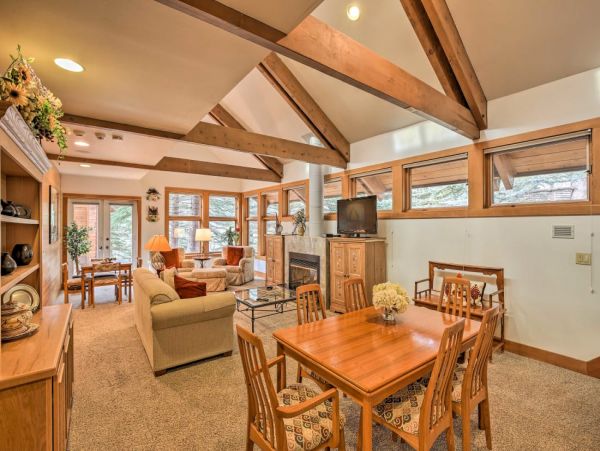 Walk to Lifts Two Bedroom Vacation Home with Private Sauna