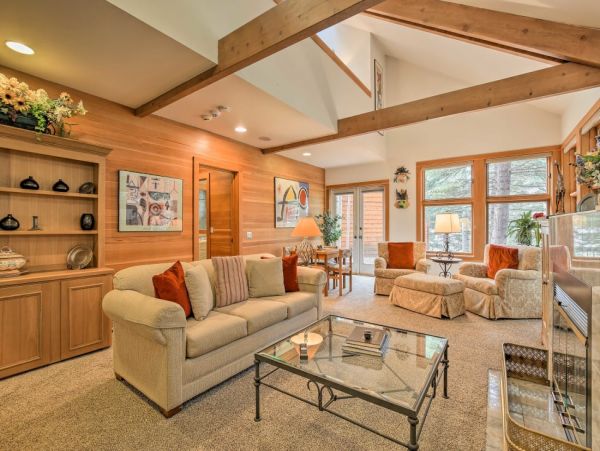 Walk to Lifts Two Bedroom Vacation Home with Private Sauna