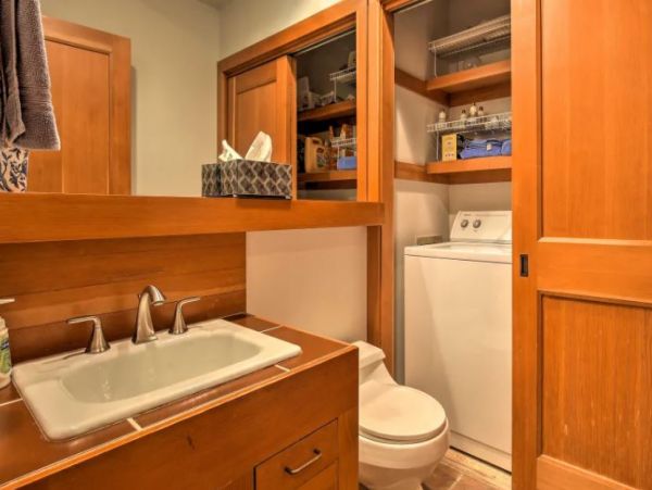 Walk to Lifts Two Bedroom Vacation Home with Private Sauna