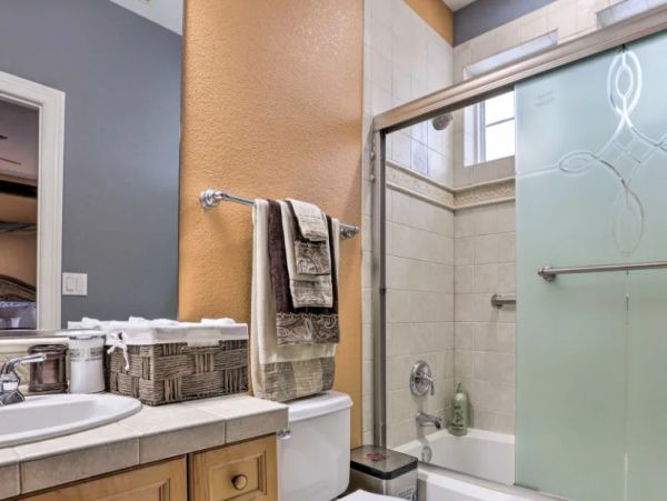 Lone Tree Vacation Condo Five Bedroom