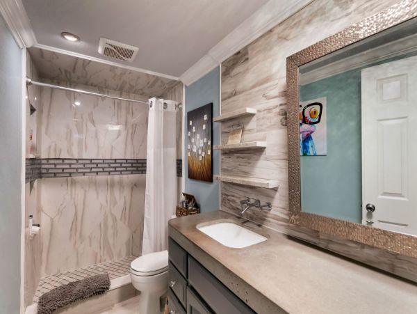 Fort Myers Vacation Rental Sleeps Two Guests Walk To Beach