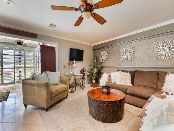 Charming Vacation Condo Rental Fort Myers Beach - Pool & Spa