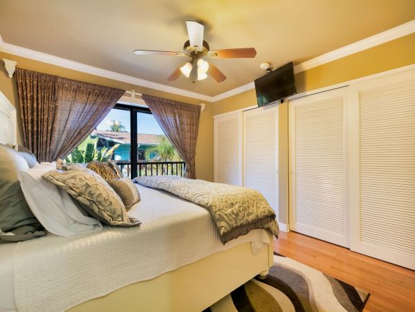 Charming Vacation Condo Rental Fort Myers Beach - Pool & Spa
