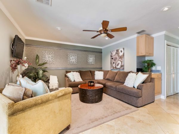 Charming Vacation Condo Rental Fort Myers Beach - Pool & Spa