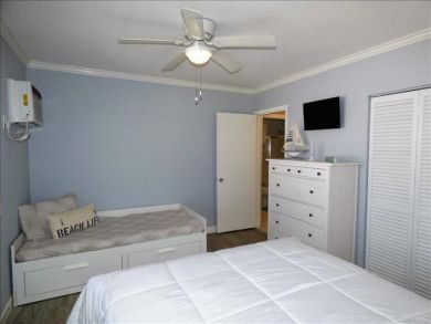 Marco Island Vacation Condo Sleeps Four Guests