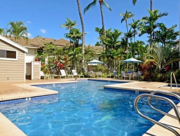 Modern Wailea Vacation Condo Sleeps Two Guests Ocean Views