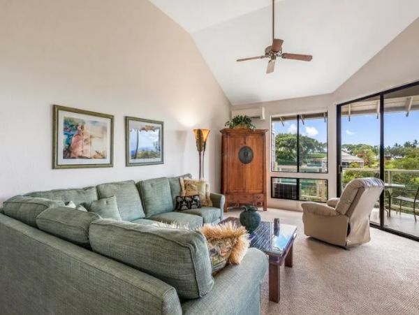 Modern Wailea Vacation Condo Sleeps Two Guests Ocean Views