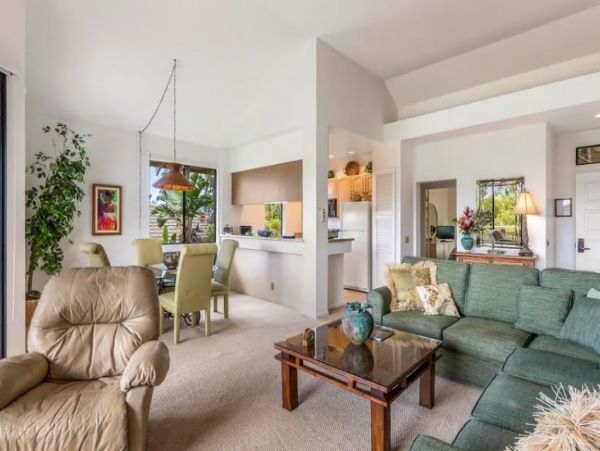 Modern Wailea Vacation Condo Sleeps Two Guests Ocean Views