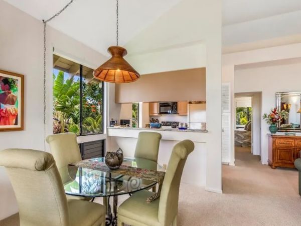 Modern Wailea Vacation Condo Sleeps Two Guests Ocean Views