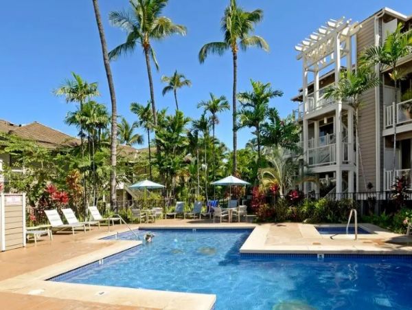 Modern Wailea Vacation Condo Sleeps Two Guests Ocean Views