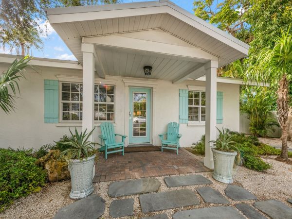 Anna Maria Vacation Rental Sleeps Ten Guests