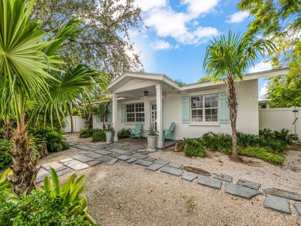 Anna Maria Vacation Rental Sleeps Ten Guests