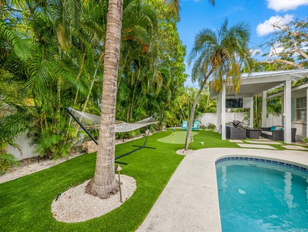 Anna Maria Vacation Rental Sleeps Ten Guests