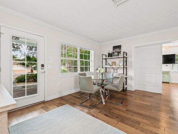 Anna Maria Vacation Rental Sleeps Ten Guests