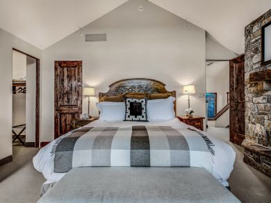Aspen Home 925389