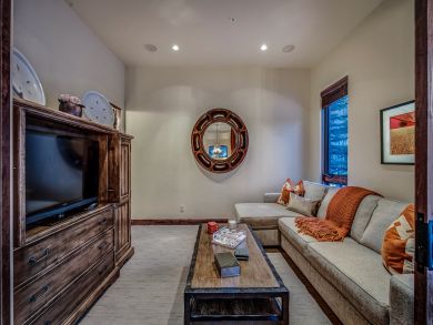 Aspen Home 925389