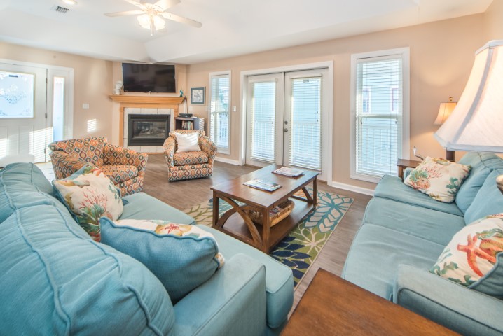 Miramar Vacation Home Sleeps Fifteen Guests Miramar Vacation Home Sleeps Fifteen Guests