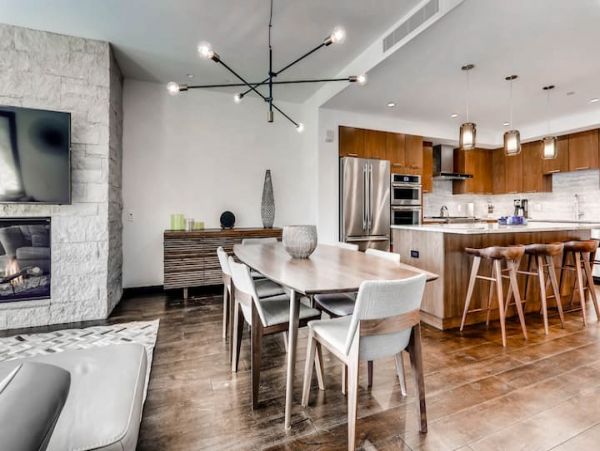 Luxury Lionshead Penthouse short walk to Gondola