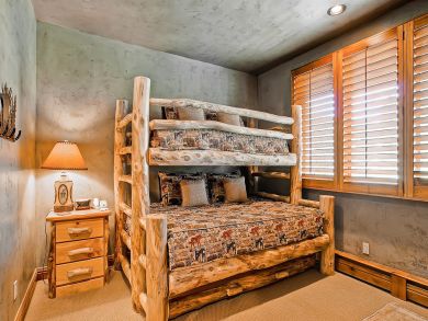 Beaver Creek Bachelor Gulch Condo 925458