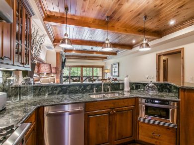 Vail Lionshead Condo 925496