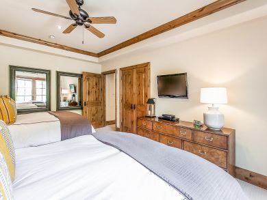 Vail Lionshead Condo 925496
