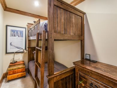 Vail Lionshead Condo 925496