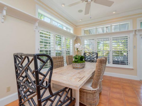 Luxury Anna Maria Vacation Home Sleeps Six Guests