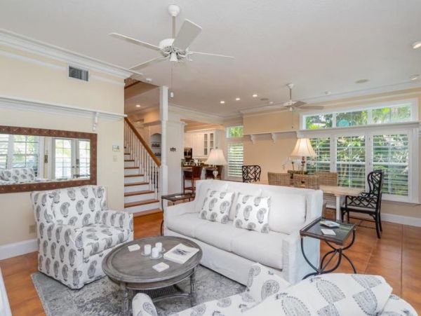Luxury Anna Maria Vacation Home Sleeps Six Guests