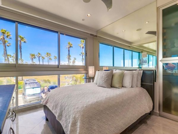 Two Bedroom Oceanfront Condo in Mission Beach