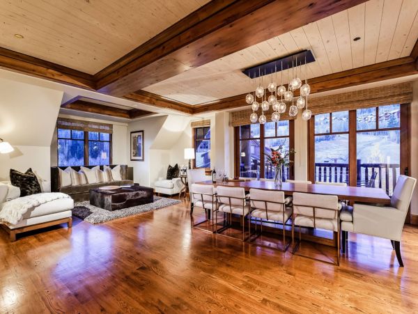 Luxury  Condo Four Bedroom Mountain Views